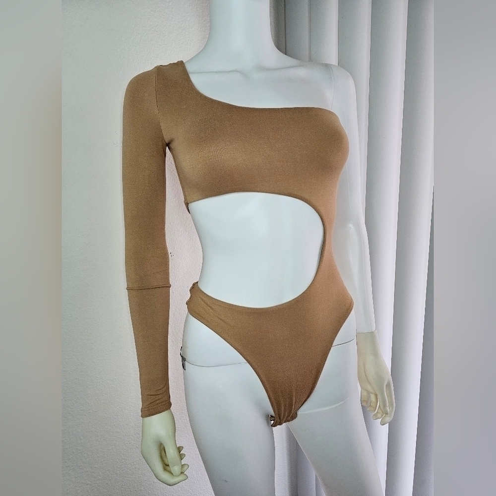 NWT Cutout Tan Bodysuit